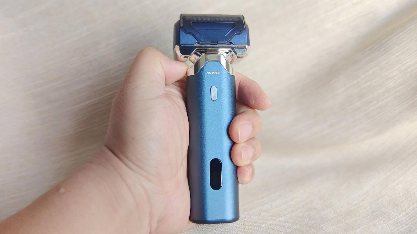 胡须无处遁形！五刀头27000转强劲性能直追千元机，未野MRX剃须刀测评