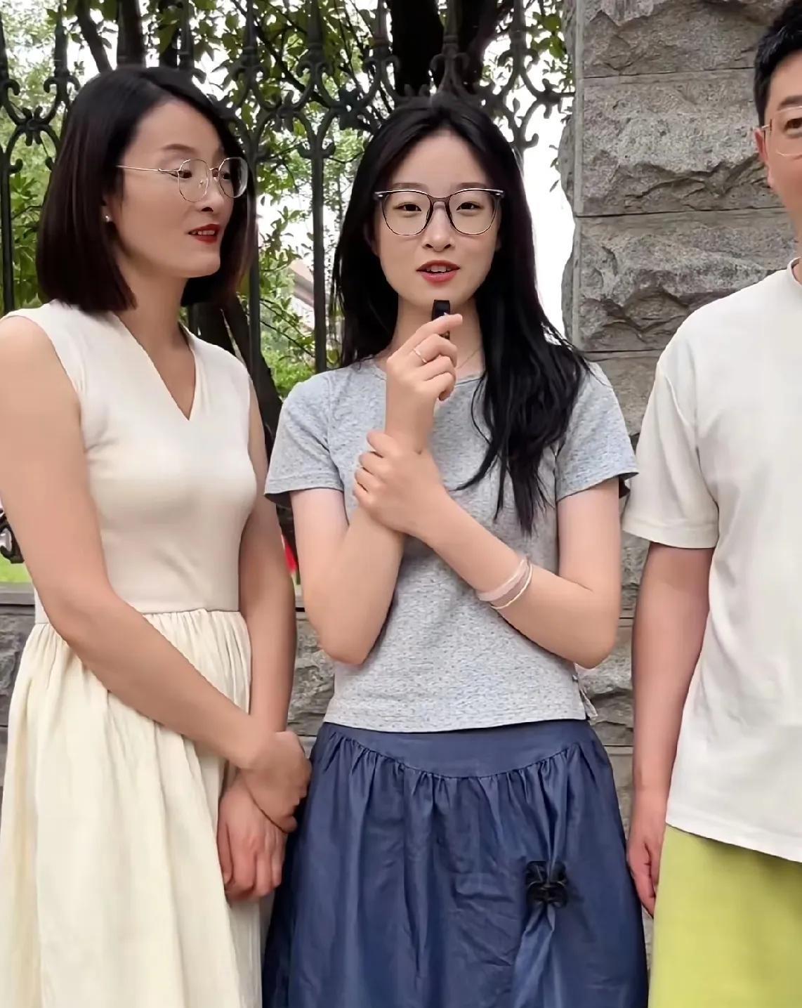 高考不是唯一出路
288分女生的妈妈真的明智
当成绩出来的时候，妈妈已经提前准备