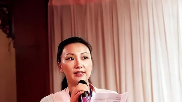 毛主席唯一的孙媳刘滨，为毛家延续了血脉，03年与毛新宇生下一子