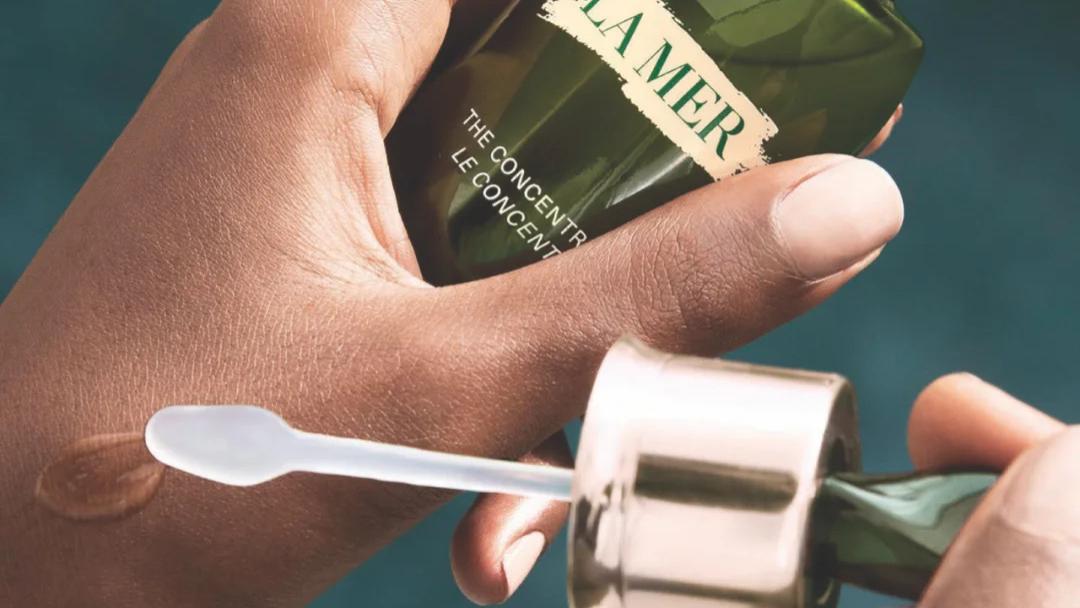 岁末理妆：一场关于选择与珍视的温柔仪式