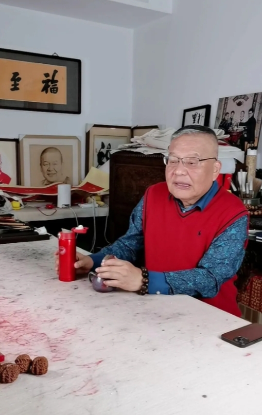 刘惠：我还是那句话，杨议拜师太荒唐，以杨议老师的相声水平拜师不拜师都没关系，就好