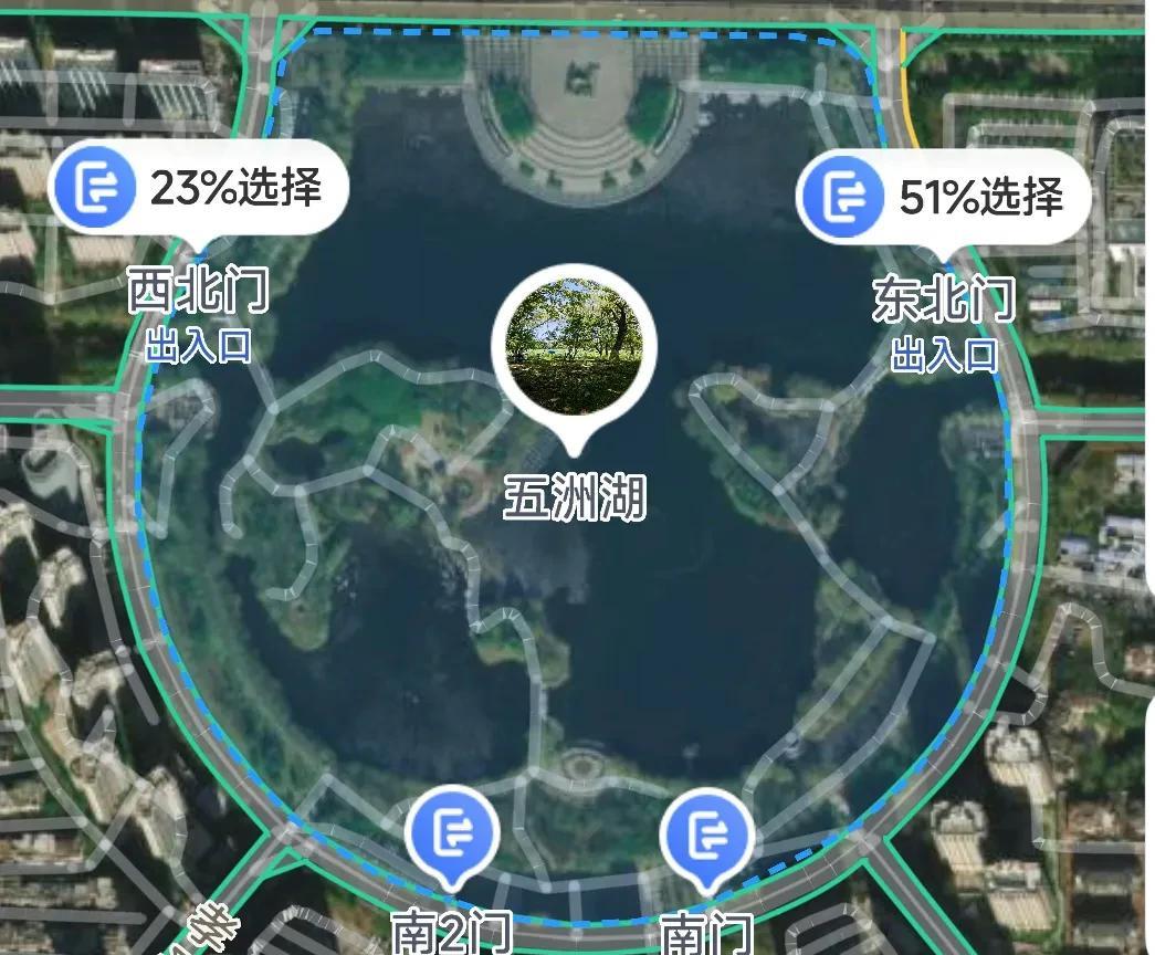 在考公氛围浓厚的山东，连政府大楼的设计都很有想法…
济南的政府大楼，经度和泰山玉
