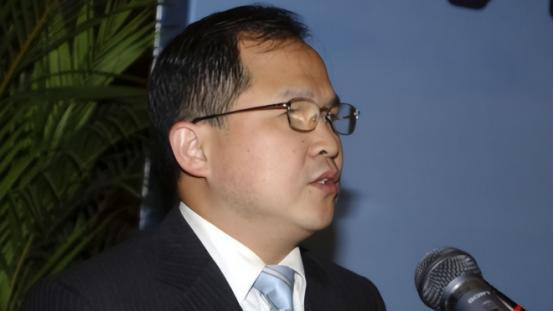 “中国应抛弃俄罗斯，向欧美看齐！”2年前，上海交大教授胡伟表示对俄乌冲突有感而发