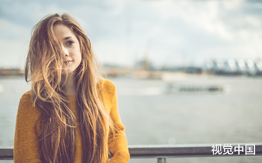 我把爷爷奶奶的救命钱换成奢侈品，然后借了六百万给他们治病，只因我爸妈给我绑了财富交换系统