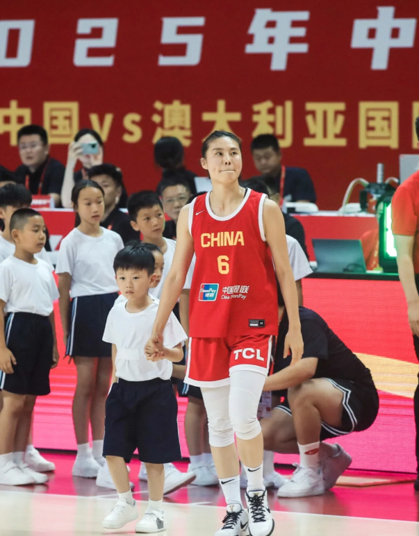 如何评价女篮亚洲杯王思雨的表现？

提起王思雨，相信大家都记得她在女篮世界杯上罚