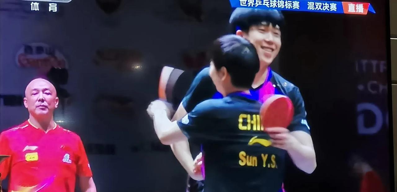王励勤被高估
爱人跟我说，这王励勤老糊涂了吗？世乒赛内部总结，表扬了王楚钦王曼玉