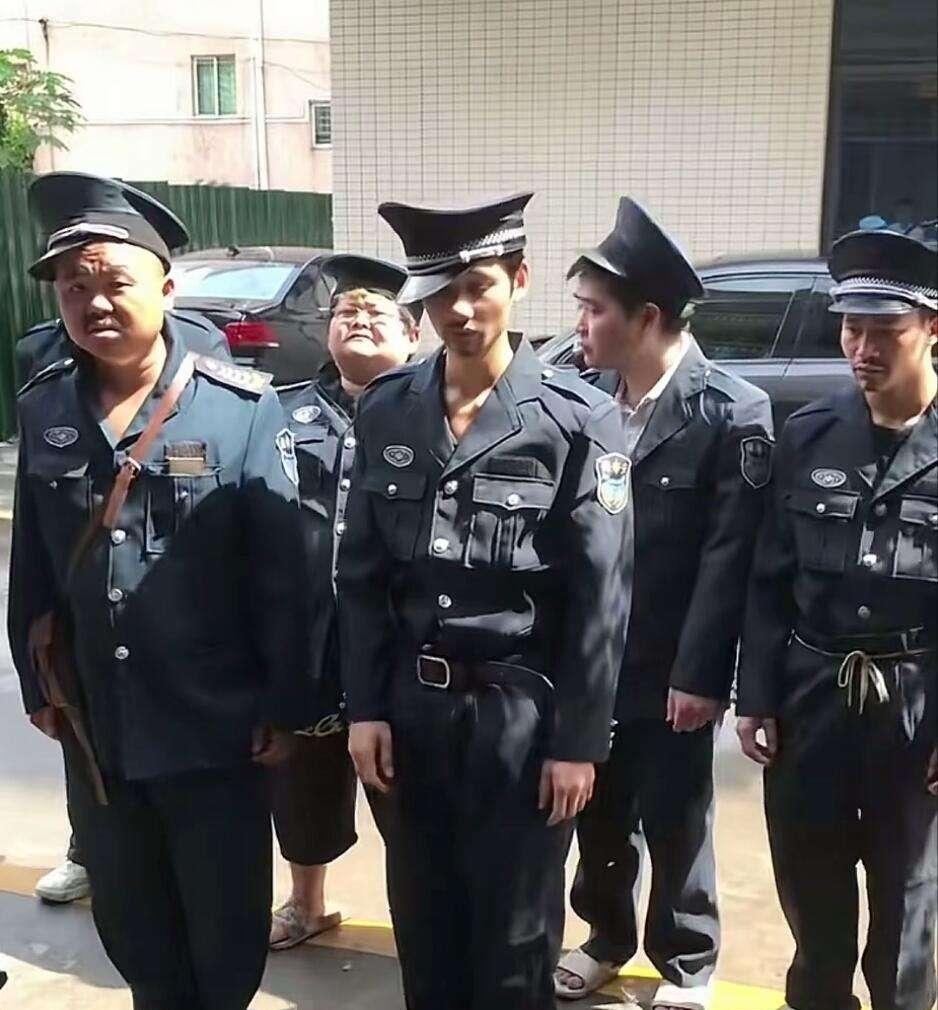 欢迎尊敬的业主回家，小区有我安全无忧。