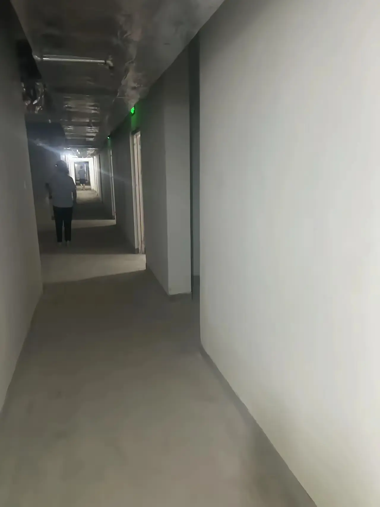 突闻物业卖地下室，配比不足20%，真是狼多肉少。