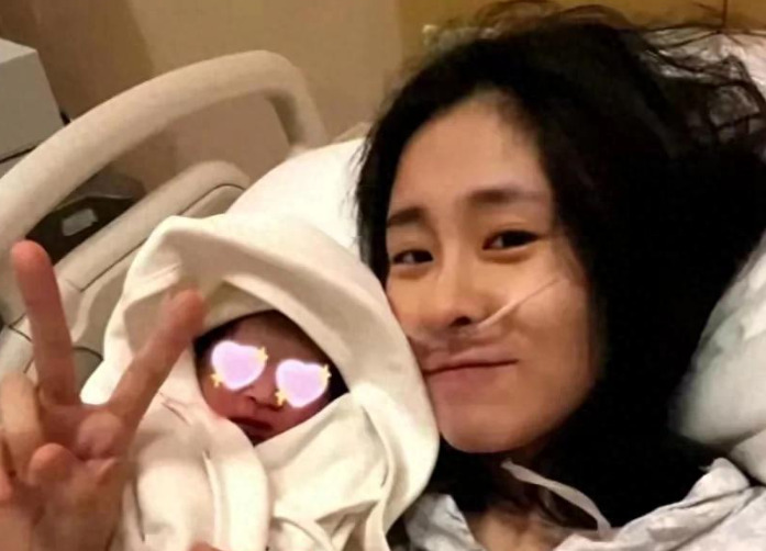 张碧晨辟谣不实传闻











惊天反转！张碧晨被爆料拿两亿分手费，还