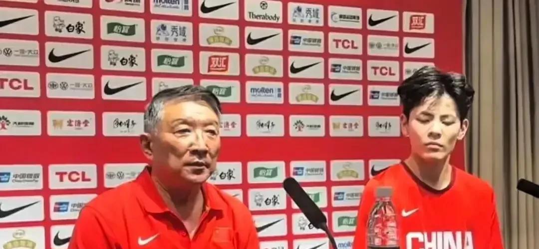 李梦态度不好就不应该进国家队。
宫鲁鸣说了，李梦的伤病影响她的备战，前段时间由于