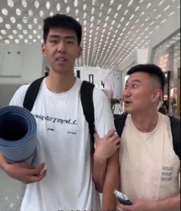 CBA目前队伍凝聚力排行：
第一名：广东队
第二名：山西队
第三名：北京队
第四