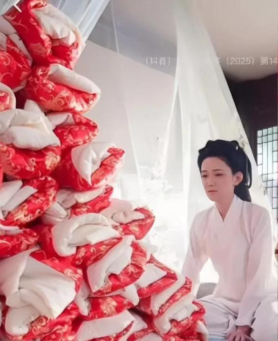 “恭喜老爷夫人！生了！生了！生了99个儿子！”
擅于拍摄“神剧”的我们可爱的编剧