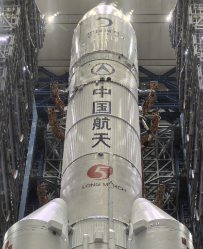登月火箭传出新消息，系留点火成功，九天揽月快要成了

央视新闻消息，我国在文昌航
