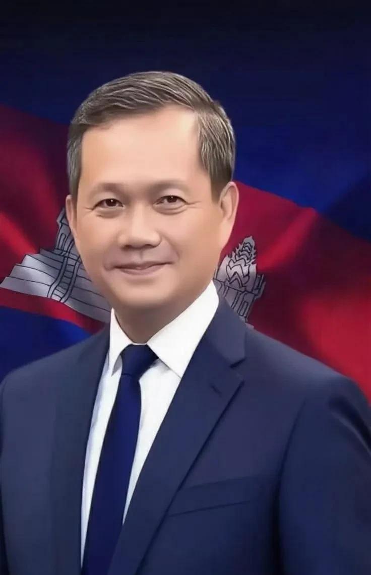 柬埔寨首相洪玛奈宣布！
7月28日，柬埔寨首相洪玛奈突然发帖说要带团飞马来西亚，