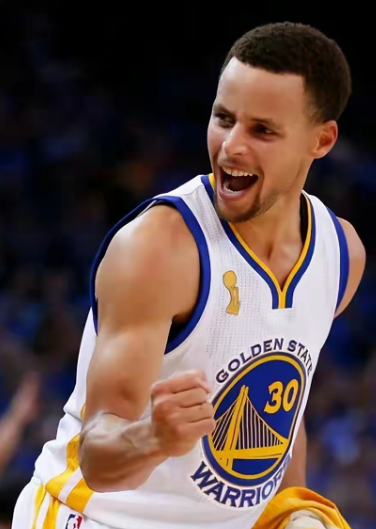 巅峰库里追实在太强，能够抵消掉杜兰特球商低、破坏体系的这些毛病。但极少有人能达到