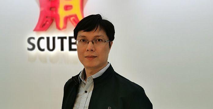 2002年华为工程师吕晓峰，乘飞机去突尼斯，就在飞机起飞1分钟发动机出现故障，撞
