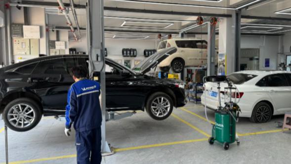 车主注意：修车换下的这4种“旧零件”，要记得带走，坏了也值钱！