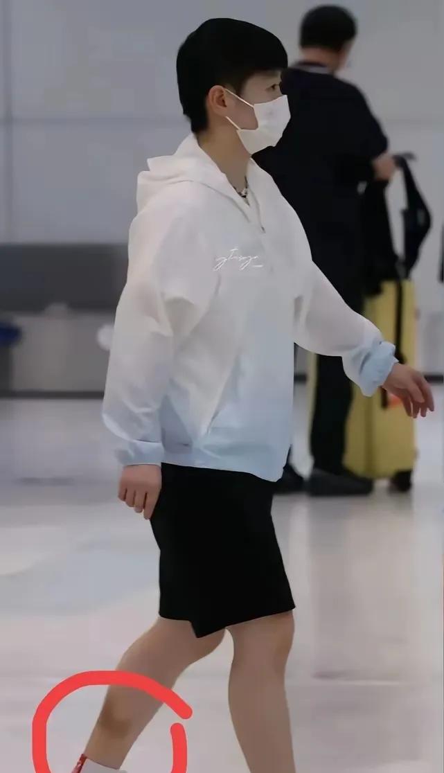 “训练和比赛是人生最重要的事，从来没有让我缓一缓或输了无所谓的想法”
莎莎为了小