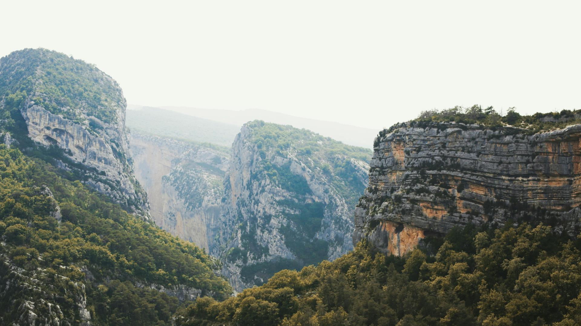 安遇情感专业咨询：分手后做好这3件事，让前任重新爱上你