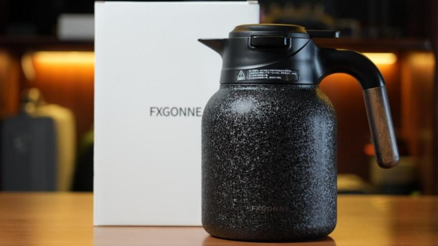 欧盟认证重新定义健康饮水！宫菱保温壶测评：8层锁温+0胶水