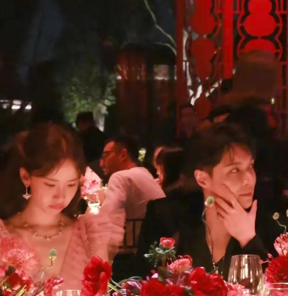       张艺兴好暖，知道允儿在异国他乡多少有点不安。给足安全感。人家是前辈也