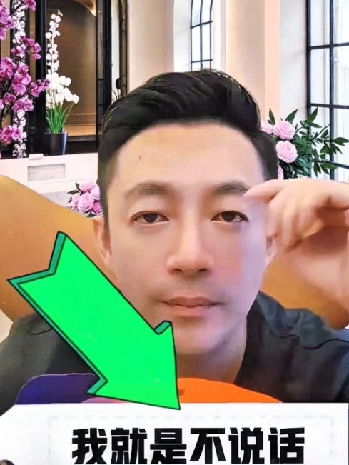 真让人惊掉下巴了！
曲线妈近几日几天没事儿似！
的频繁发声，说自己联系不上汪小菲