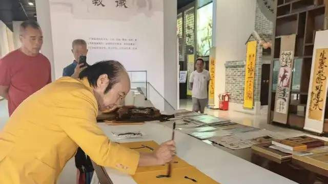 【袁匡任 |文艺领袖先锋】世界级艺术宗师