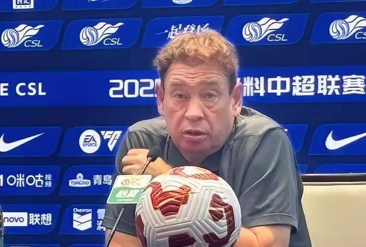 犹抱琵琶半遮面
上半赛季，申花早早将24轮获取3分的成绩收入囊中。临近9月12日
