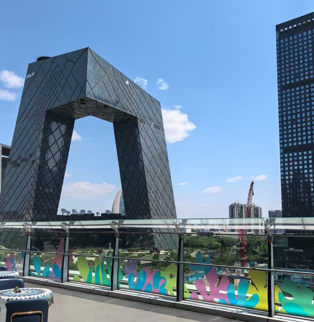 2025主持人大奖赛开赛了，期待选手们的精彩表现同时也期待点评嘉宾优质的点评，不