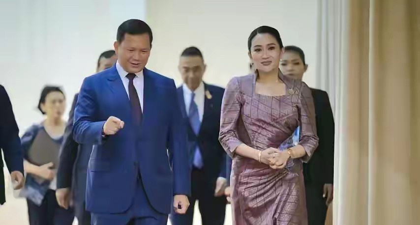 没想到泰国战机来势汹汹，直接干掉柬埔寨军方两个指挥部！



为什么突然要揍柬埔