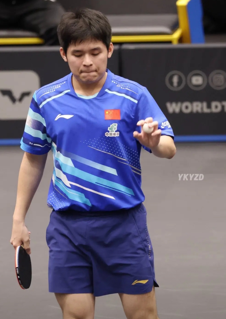 随着林诗栋4:3西蒙·高茨，逆转晋级决赛，男单最新夺冠概率

1、林诗栋——60