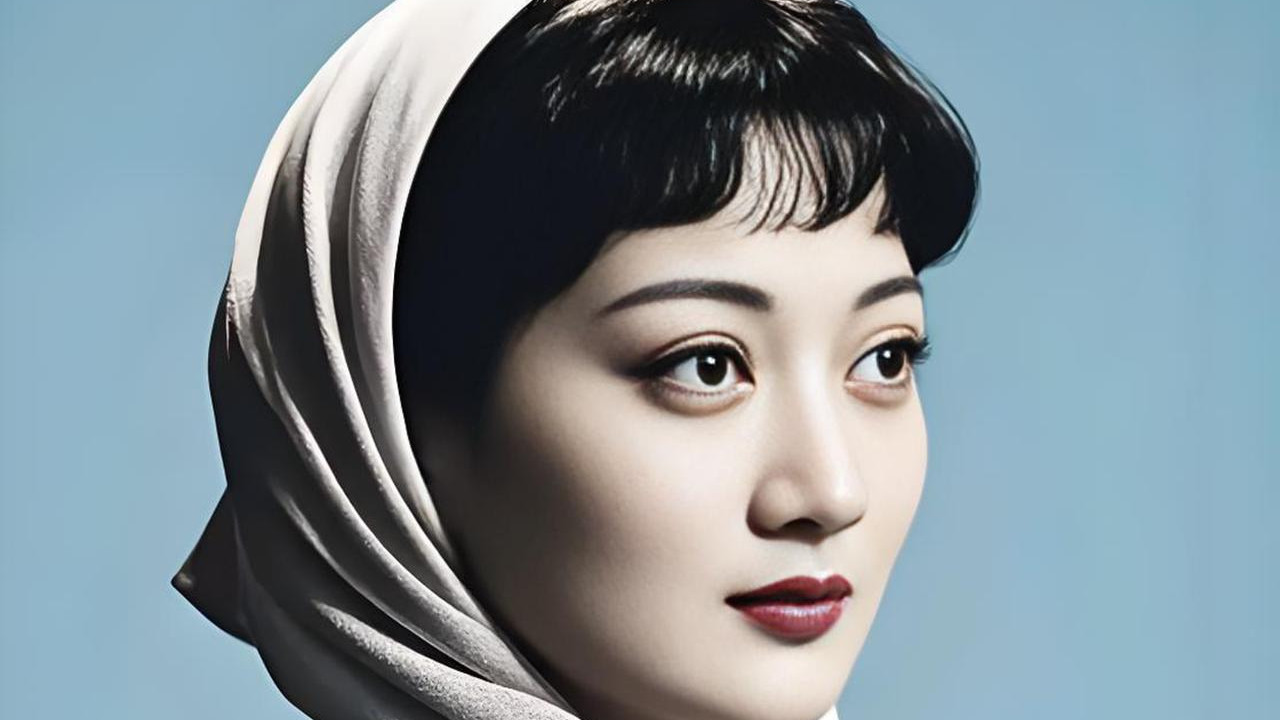 王晓棠何以被称中国第一美人？女特务让她精彩，10万投票让她辉煌