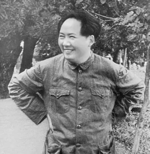 他曾协助粟裕指挥战斗，两个月后离职，12年后再见，粟裕才知原因
“苏联的冬天可比