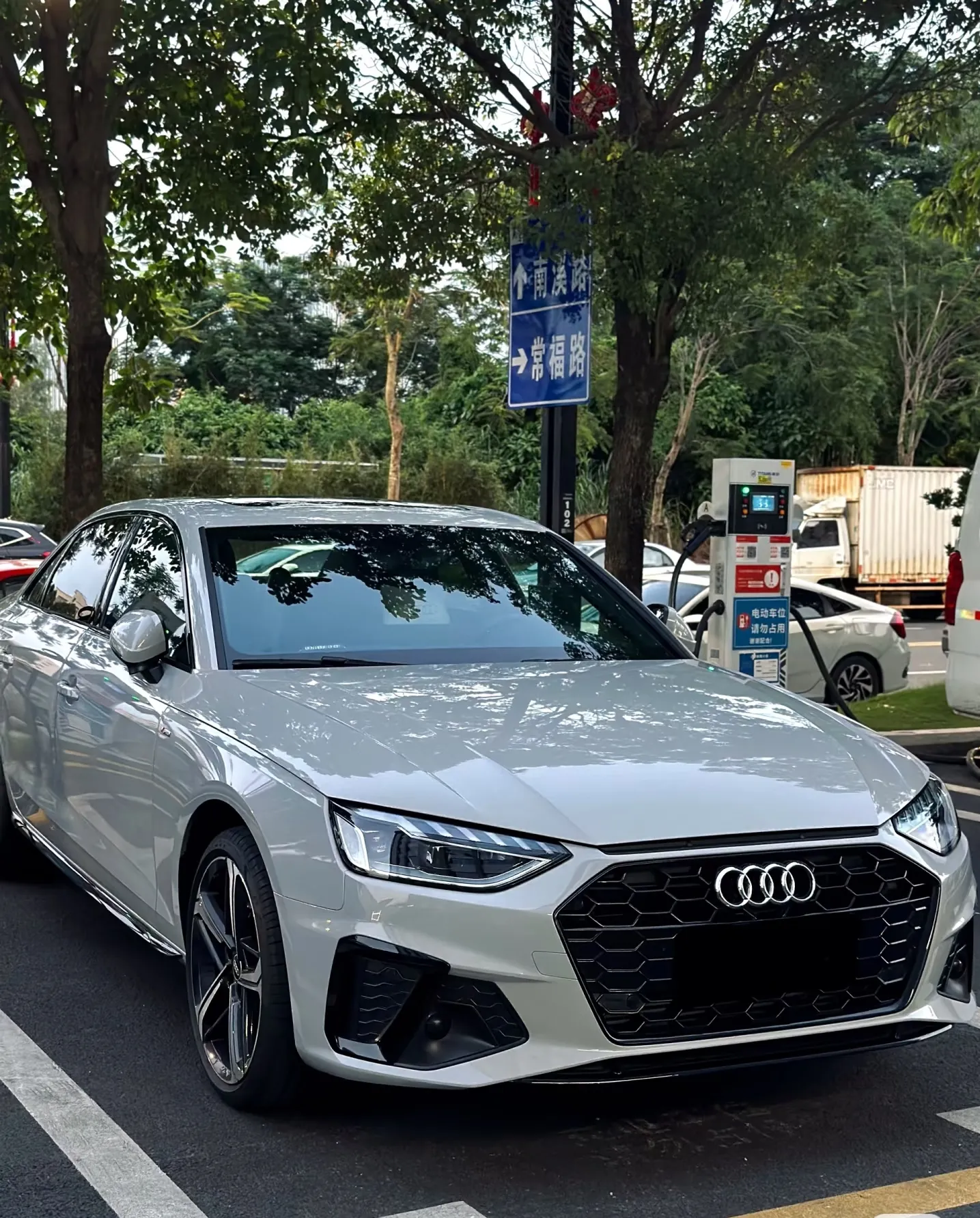 平庸还是豪华——奥迪A4L