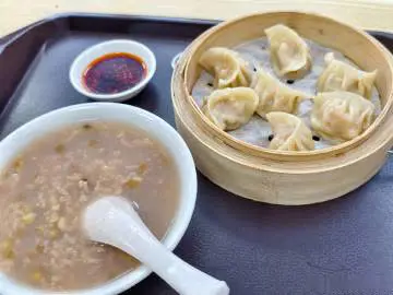 发现了一家很好吃的早餐店！！！

