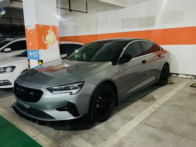 这灰色不嘎嘎好看吗
车友分享23款海岩灰改装，气质无敌，欢迎更多车友分享海岩灰改