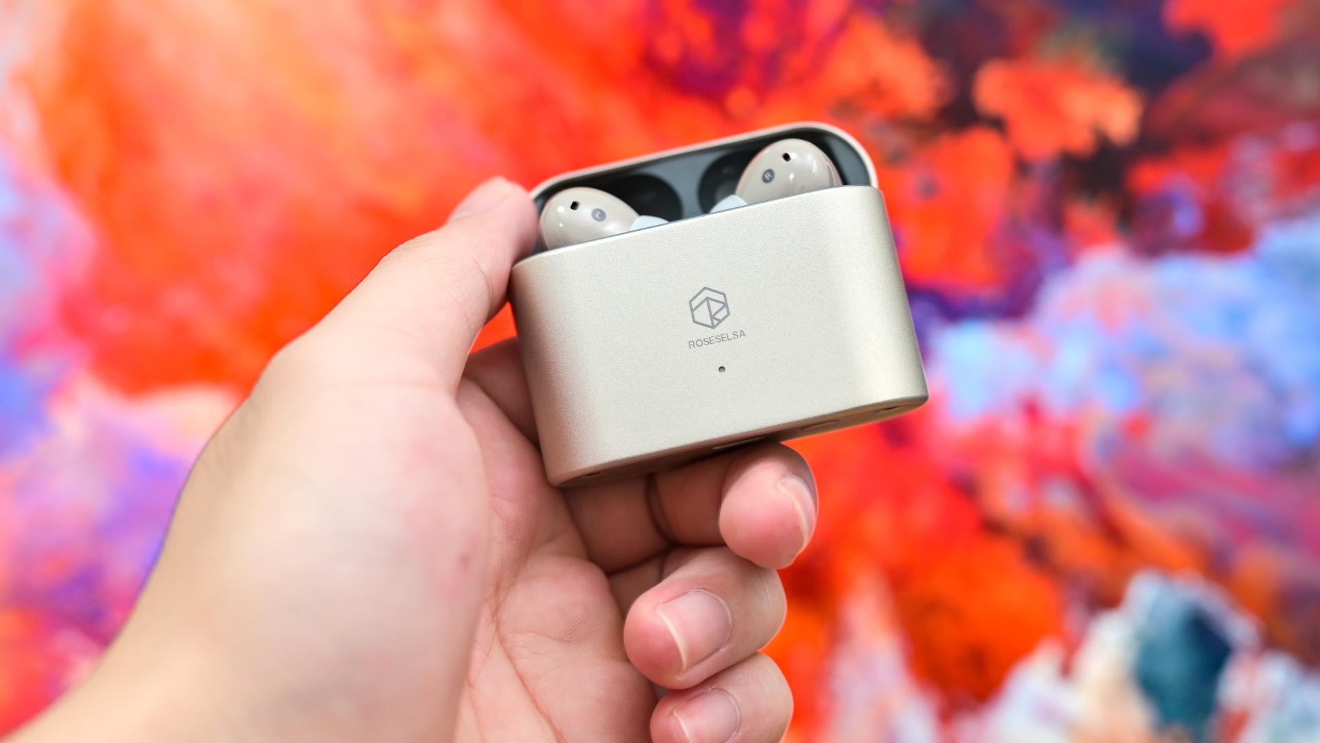 越级旗舰体验，超高性价比TWS耳机，弱水时砂 earfree i5