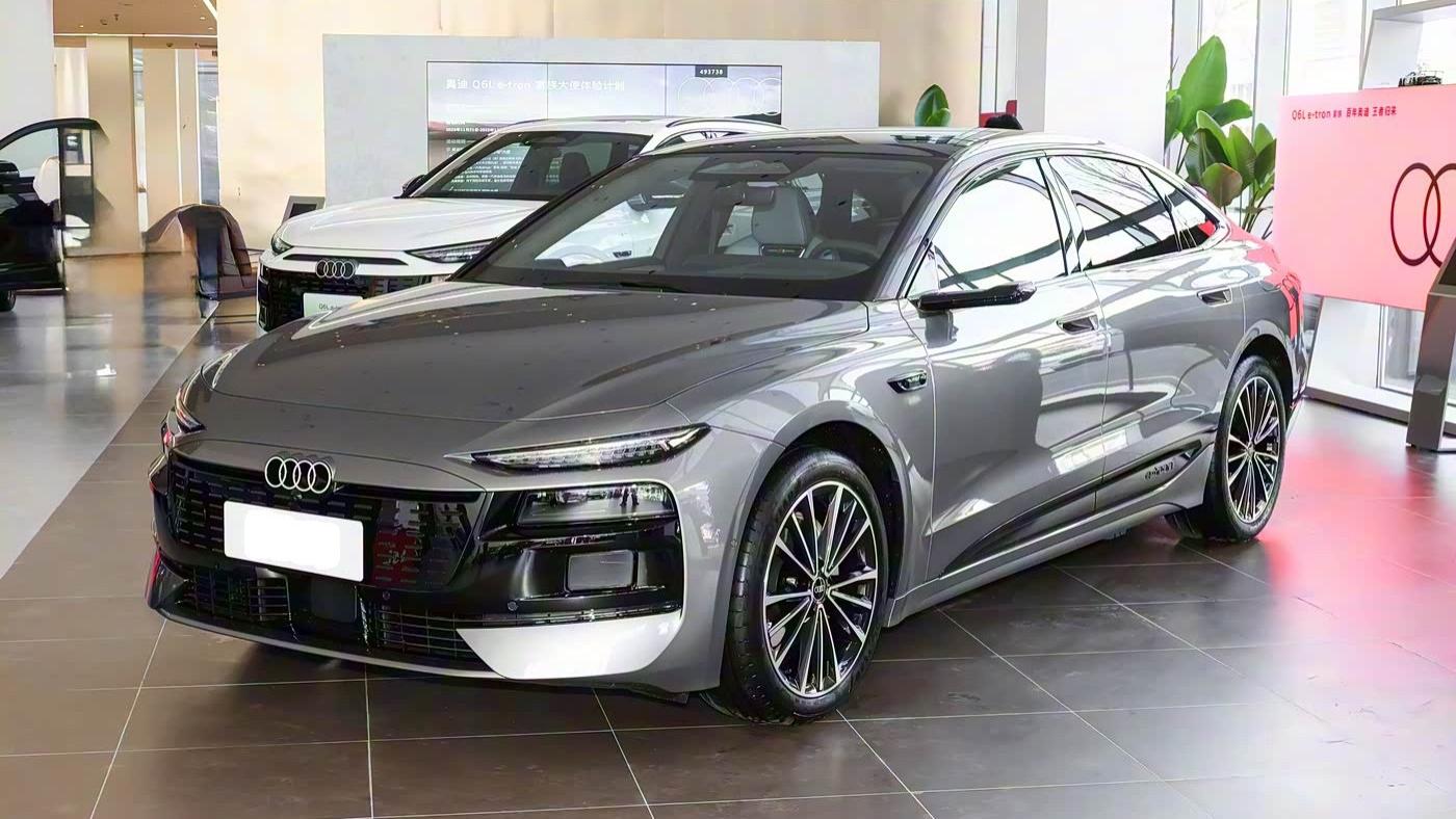 纯电版奥迪A6L实车到店！配动感时尚外观+电子后视镜，续航785Km