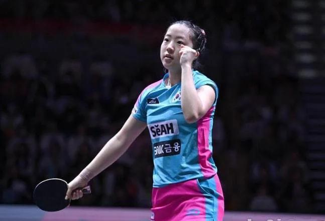 【韩媒】申裕斌将于20日出发参加中国的乒超联赛，朱世赫：申裕斌通过合练，能够熟悉