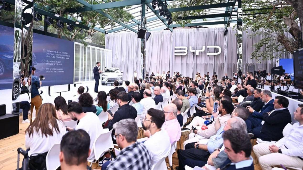 全球破局：比亚迪汽车1-5月再夺销冠 海外增长超112%