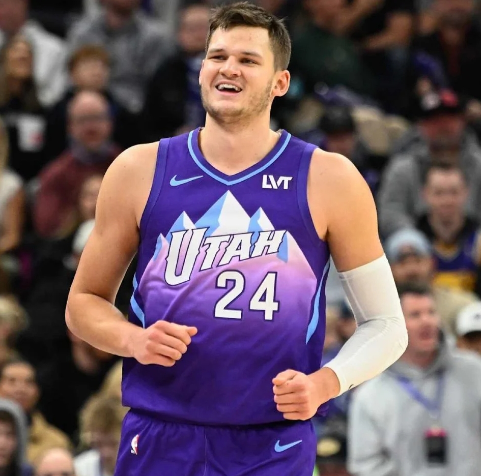 NBA记者Evan Sidery：湖人的下一个重大举措是寻找一名能够改变比赛局面