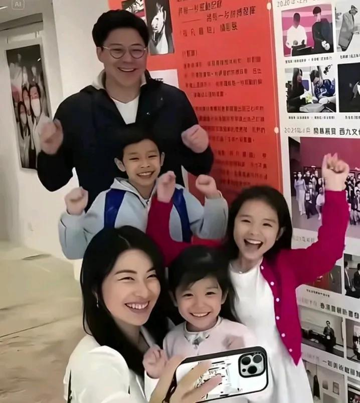 羡慕郭晶晶两夫妻和孩子们！
明明是高高在上的豪门生活硬是被她过成了普通人的烟火气