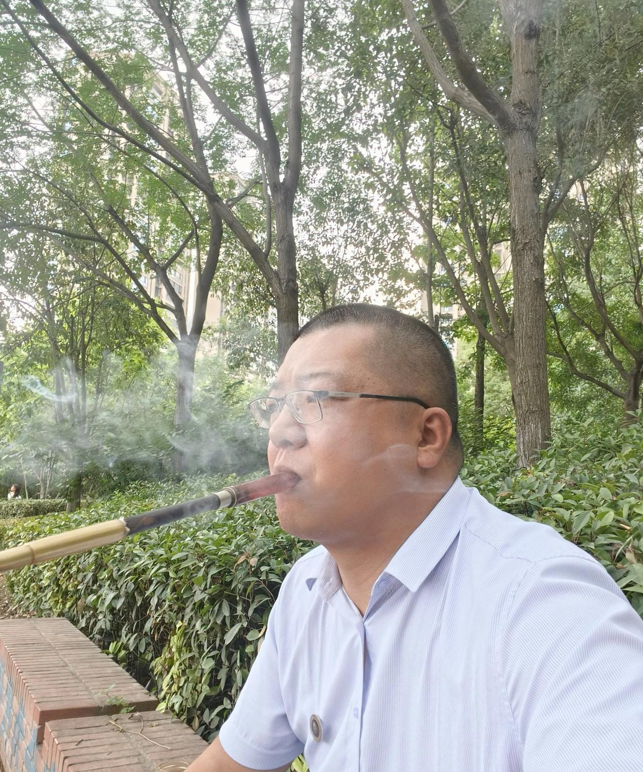 到底有没有停火？
一会儿以色列说伊朗违背停火协议，一会儿特朗普又打烟雾弹，说以色