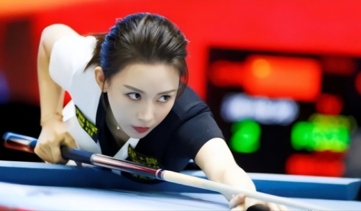 当年，身价10亿、貌美如花的潘晓婷公开择偶标准。可是男生们一看，纷纷望而却步，还