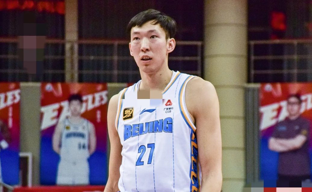 不看不知道，一看吓一跳！！

徐昕2.26米，拿到147分，广东队；

刘传兴2