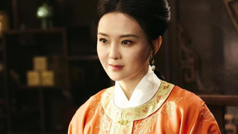 王艳51岁：岁月静好