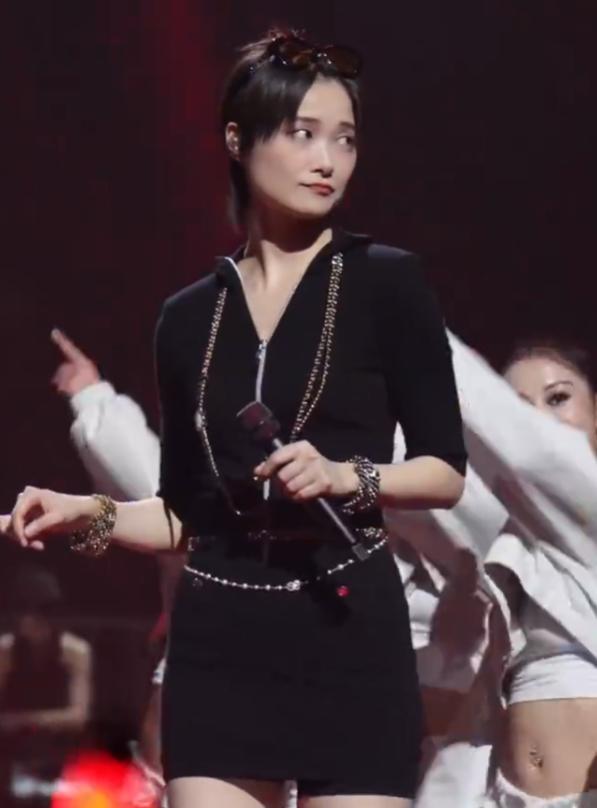 李宇春才是深藏不露的好身材