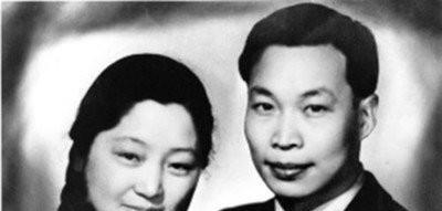 一位老太太去西单菜市场买冬笋。小贩看她穿着补丁衣服，不屑地说：“冬笋很贵的，不买