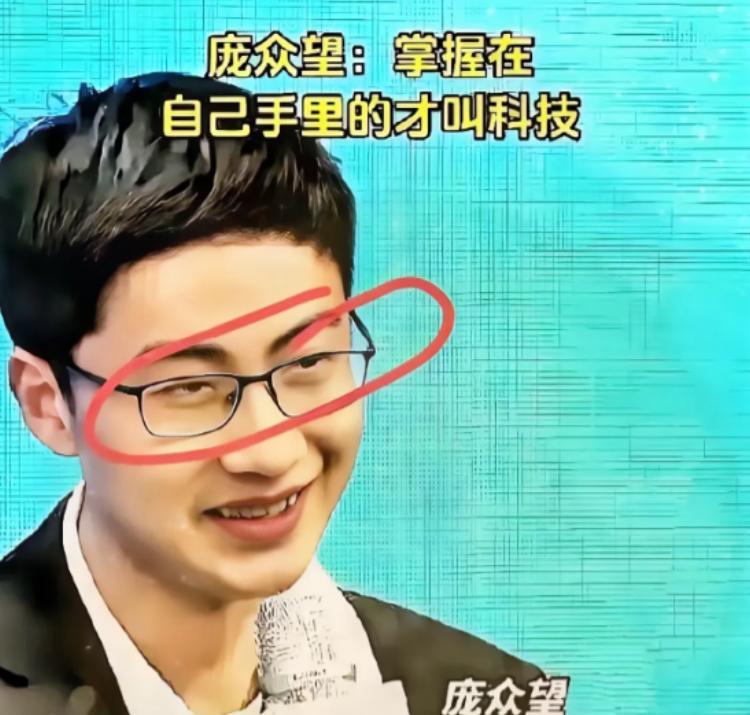 美国关税打压之时，中国又出现了一位厉害人物！他就是当年被清华校长亲自上门拜访，如