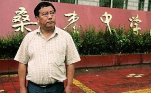 2008年汶川地震后，叶志平被许多人怀疑是“历史上最有可能的穿越者”。因为在汶川
